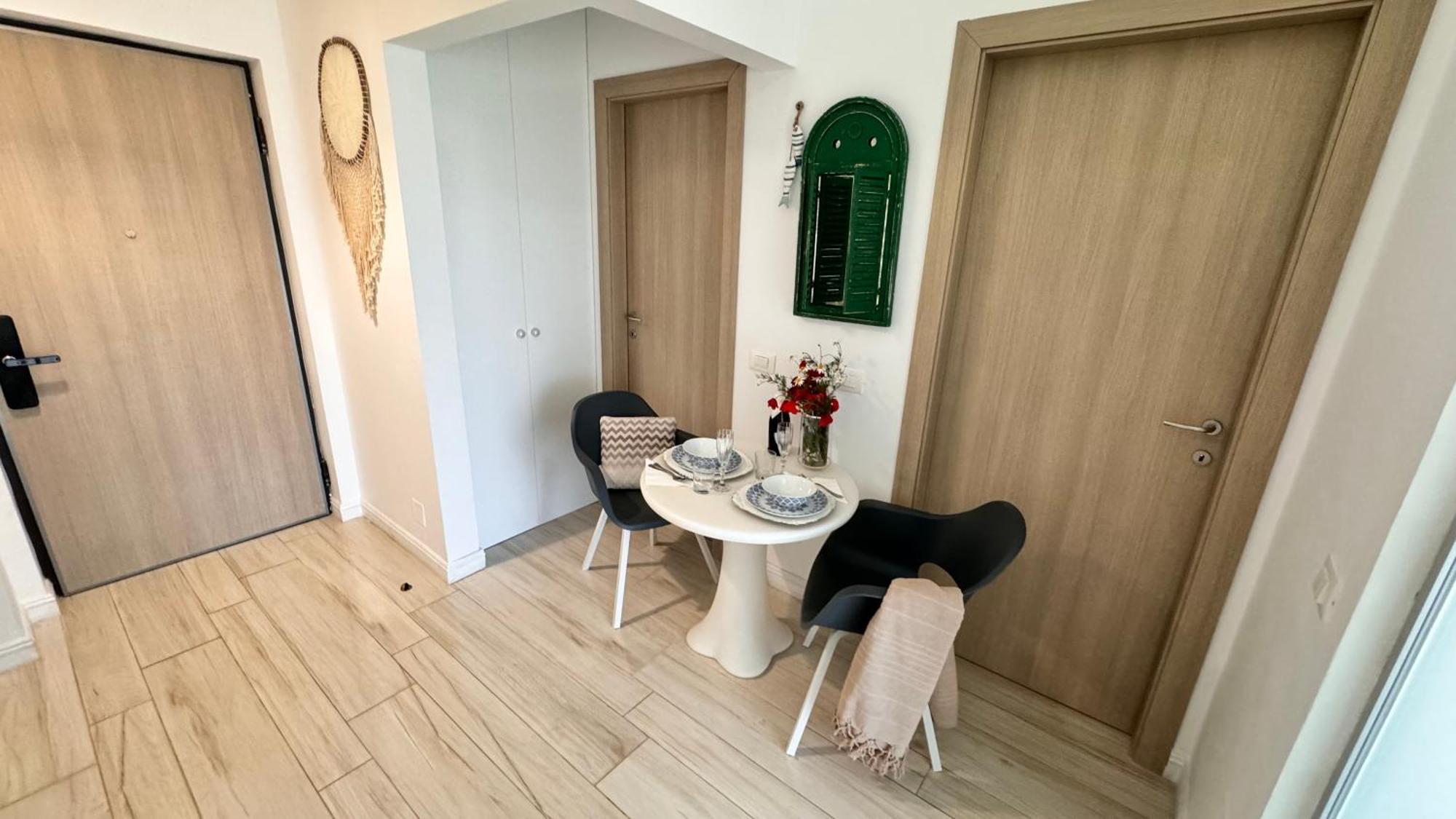 White Tower Mamaia - Private Apartment Exterior photo